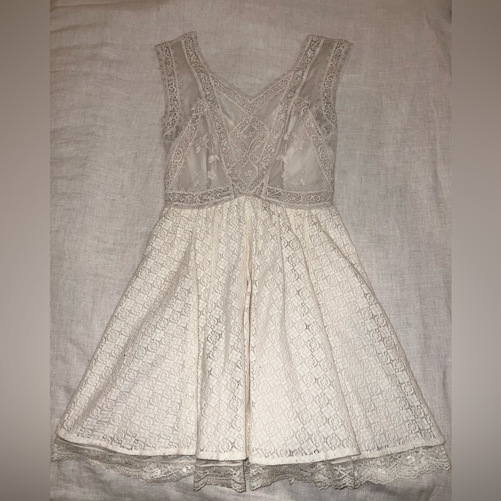 Free People lace cream dress - great condition